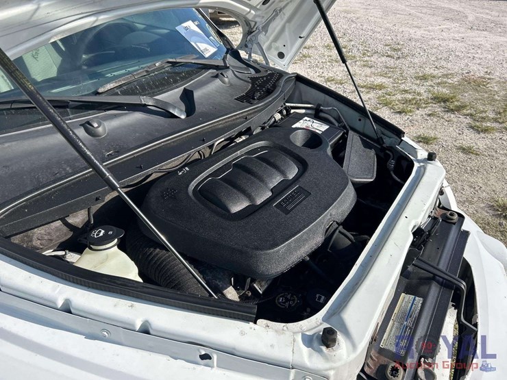 2010-chevrolet-hhr-image-8