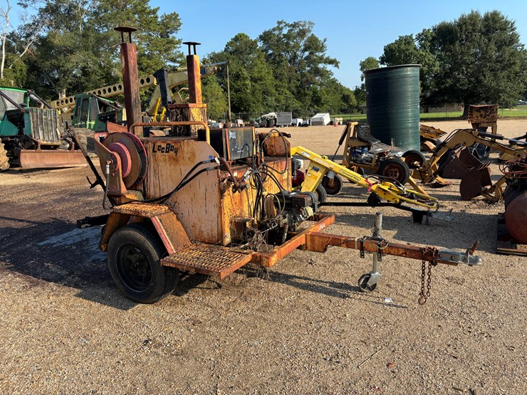 #3478-•-leeboy-4250-tar-pot-trailer-image-5