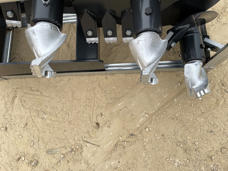 #2475-•-jct-skid-steer-auger-drive-attachment-image-13