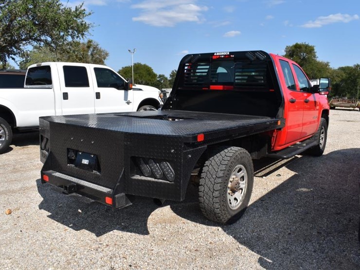 2016-chevrolet-3500hd-image-3