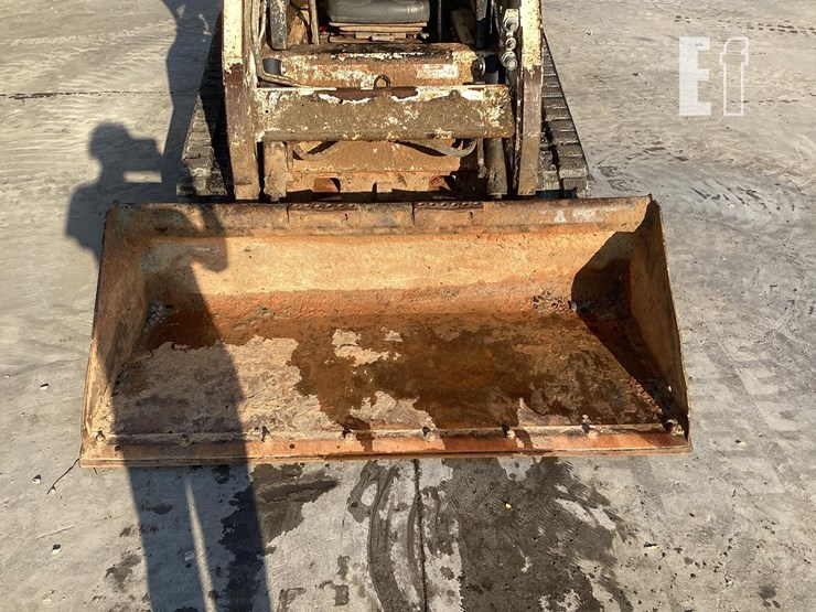 2006-bobcat-t180-image-9