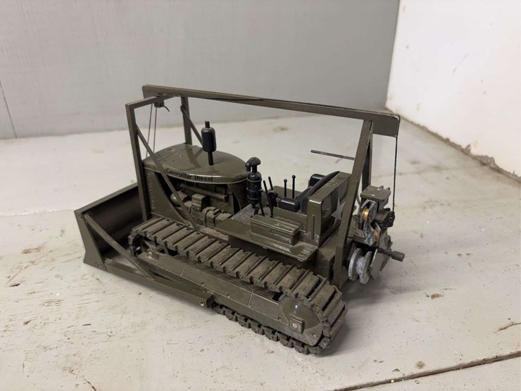 caterpillar-d7-image-5