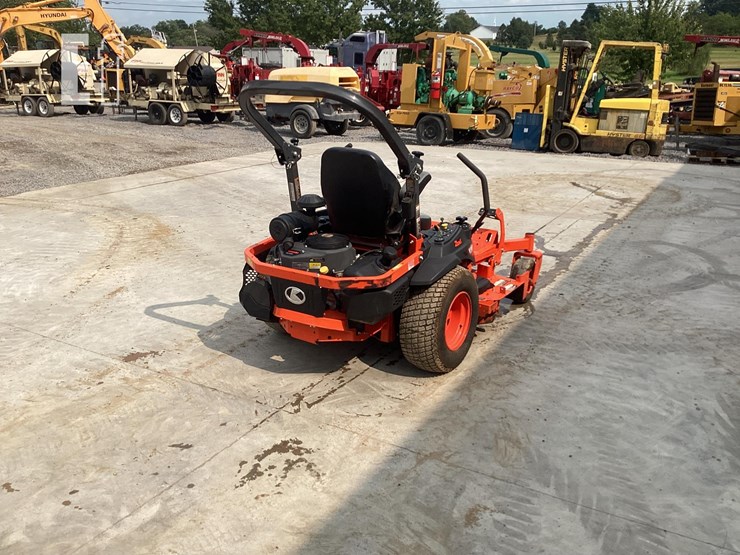 2017-kubota-z724x-image-5