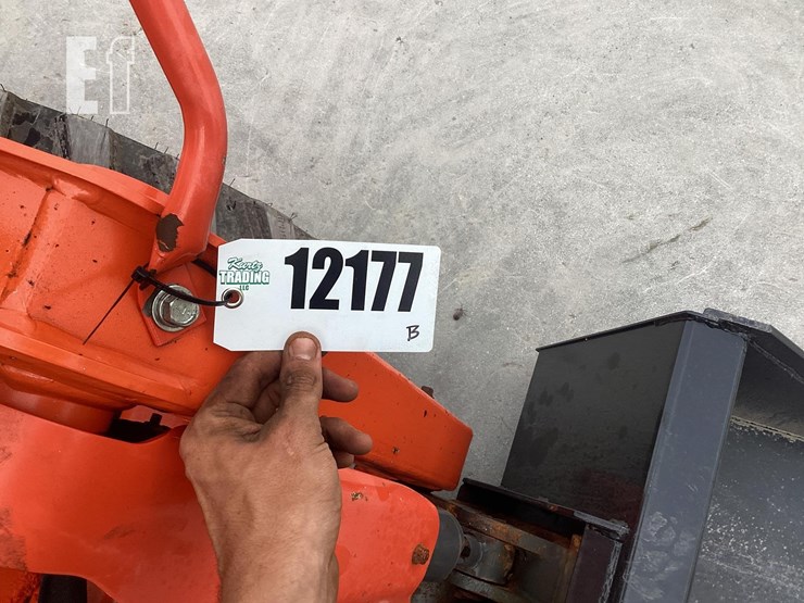2018-kubota-ssv65-image-24
