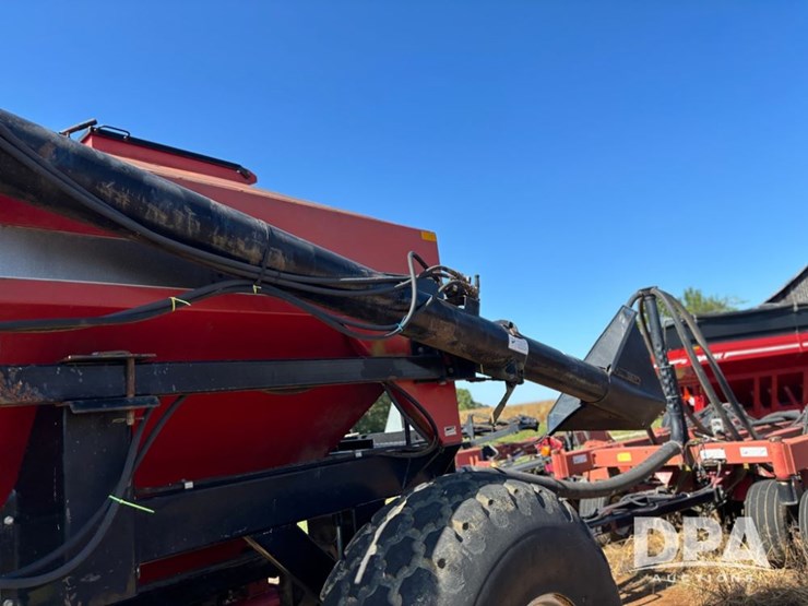 case-ih-2400-image-20