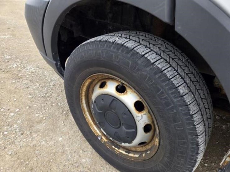 2016-ford-transit-image-9