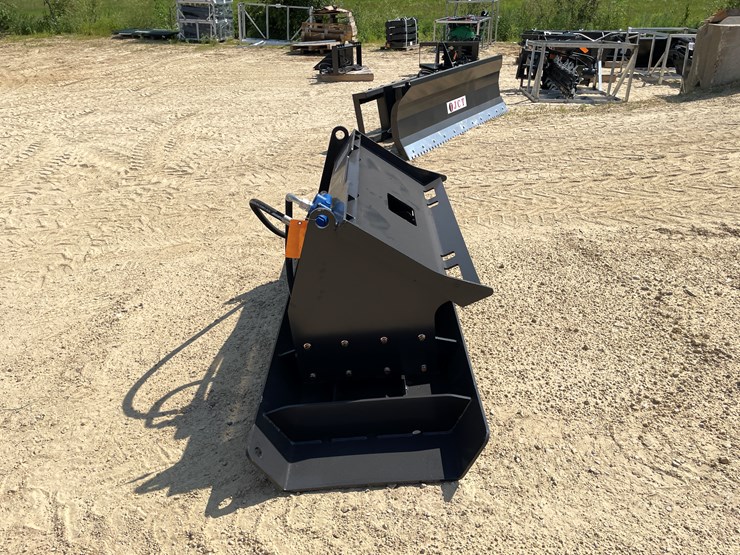 #2502-•-jct-skid-steer-vibratory-plate-compactor-attachment-image-9