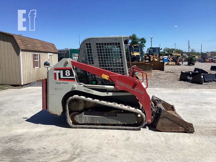2019-takeuchi-tl8-image-5