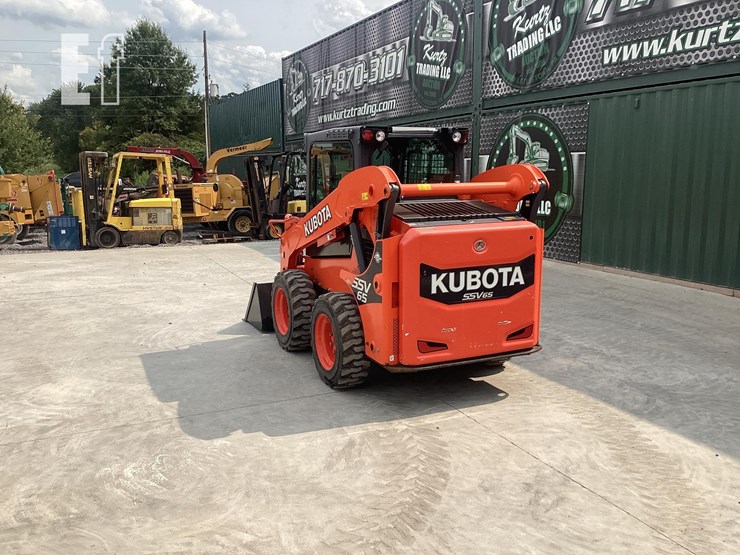 2018-kubota-ssv65-image-3
