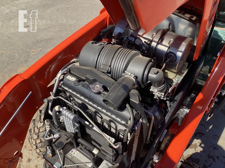 2023-kubota-lx3310-image-21