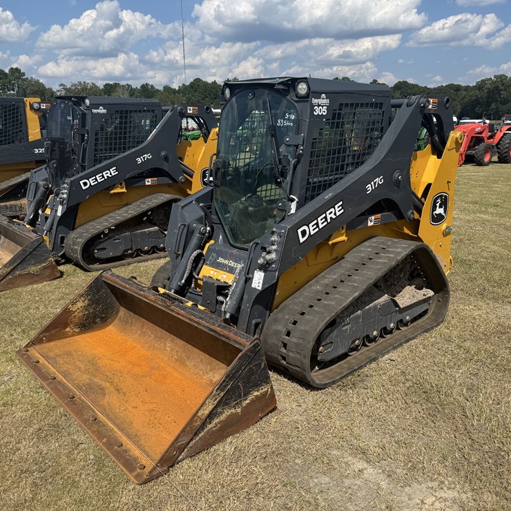 2024 DEERE 317G