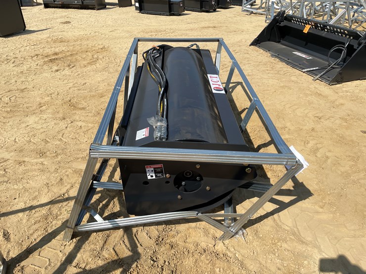 #2493-•-jct-heavy-duty-72"-skid-steer-vibratory-roller-image-4