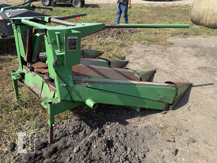 john-deere-3970-image-37