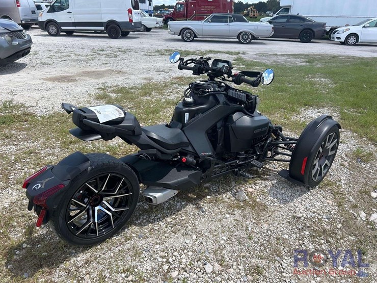 2020-can-am-ryker-rally-900-ace-3-wheeled-motorcycle-image-3