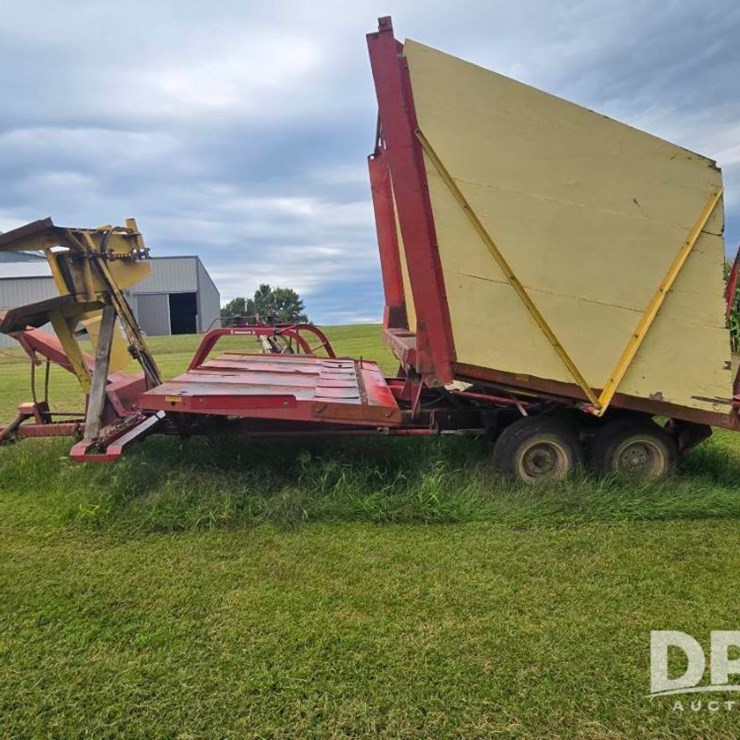 NEW HOLLAND 1034