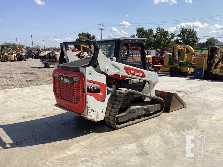 2022-bobcat-t64-image-9