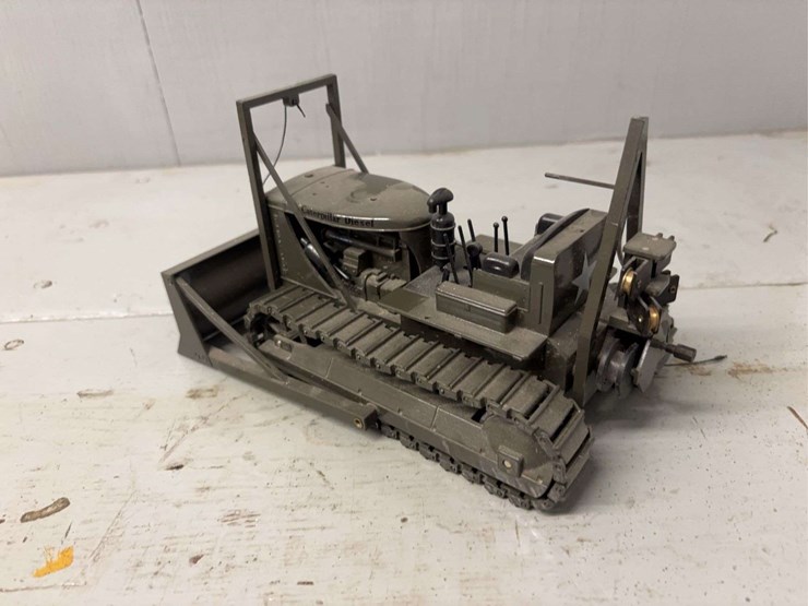 caterpillar-d7-image-19