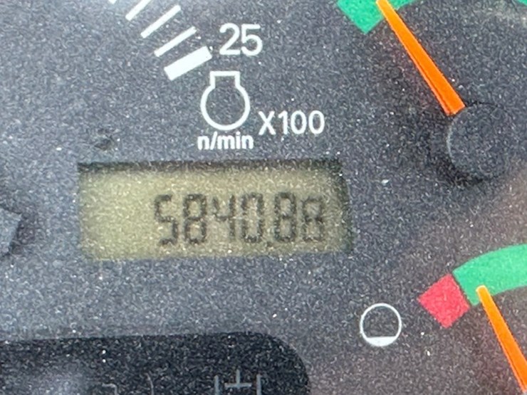 2005-caterpillar-th360b-image-59