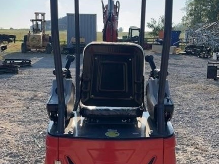 2025-cfg-mx15rx-mini-excavator-image-5