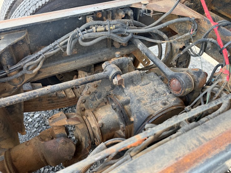#11-•-#5197-•-2008-mack-granite-t/a-daycab-dump-truck-1m2ax04c68m003392-image-84