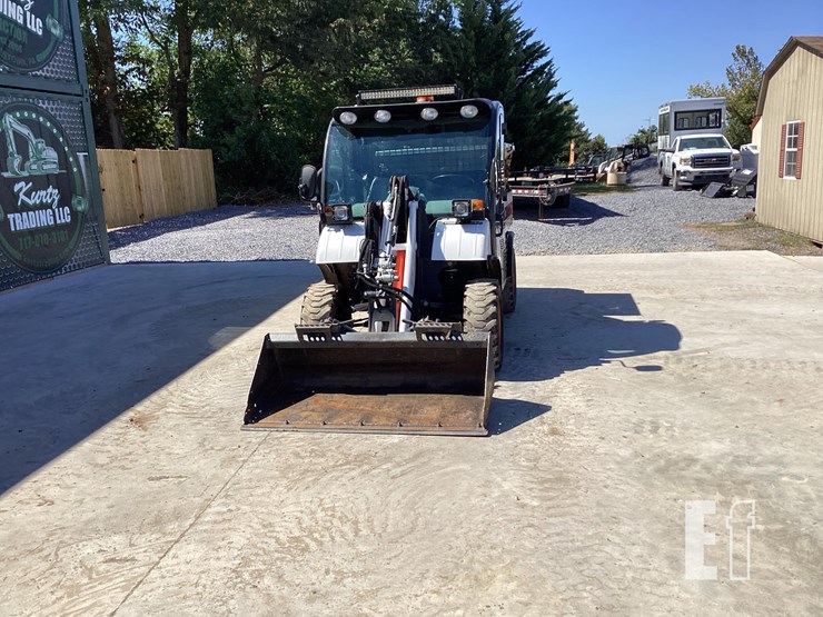 bobcat-toolcat-5600-image-18