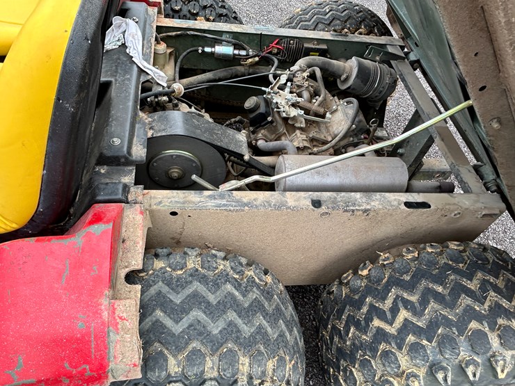 john-deere-gator-image-10