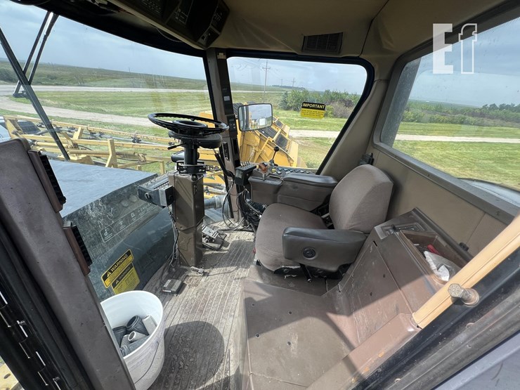 rogator-sprayer-image-16