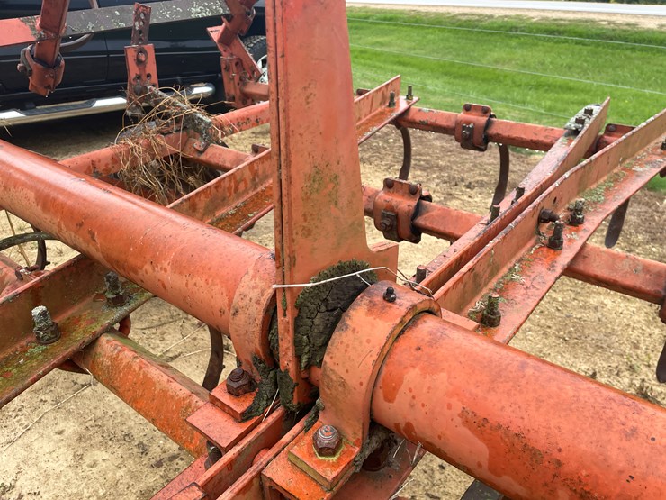allis-chalmers-1200-image-17