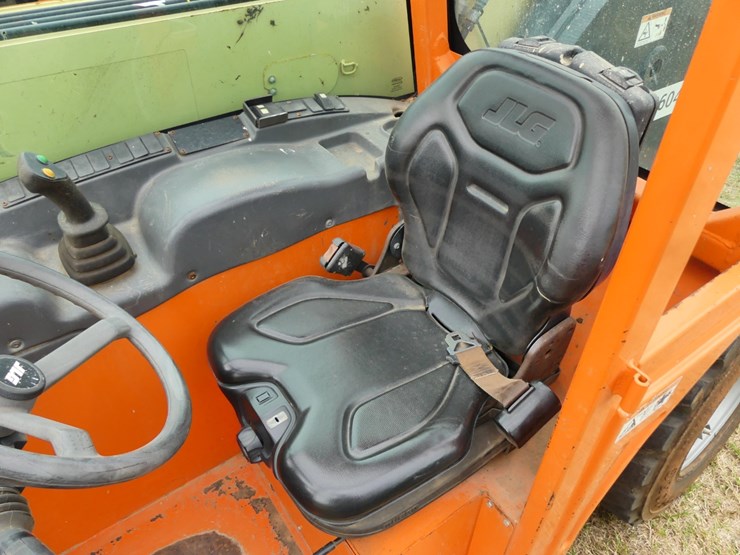 2018-jlg-g5-18a-image-13