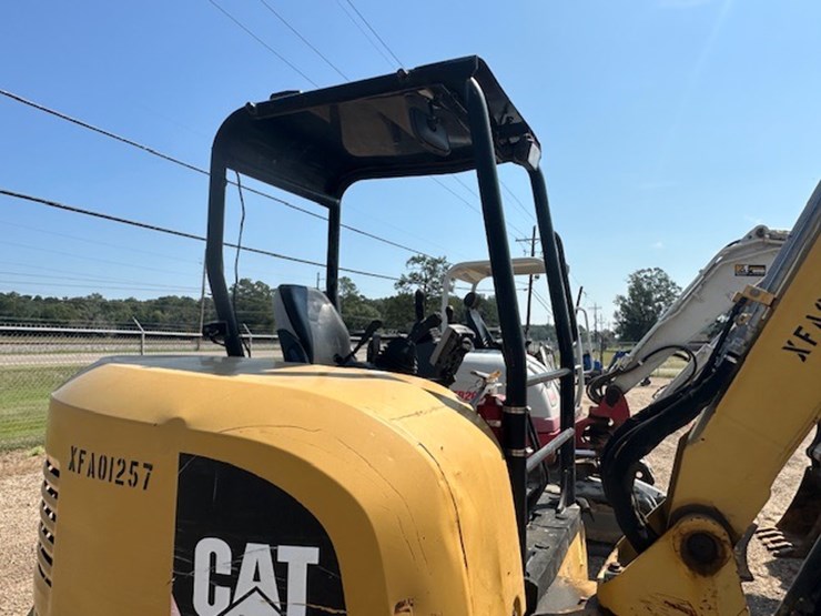 2012-caterpillar-305e-cr-image-48