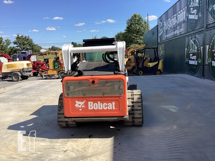 2011-bobcat-t770-image-5
