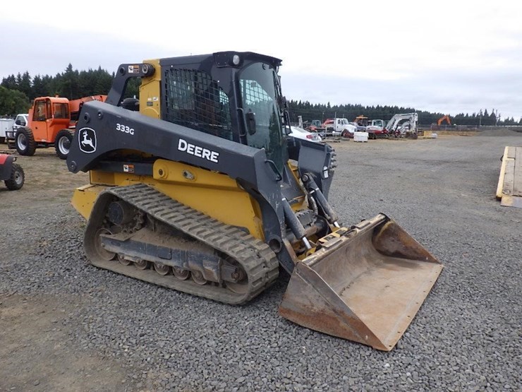 2020-deere-333g-image-2