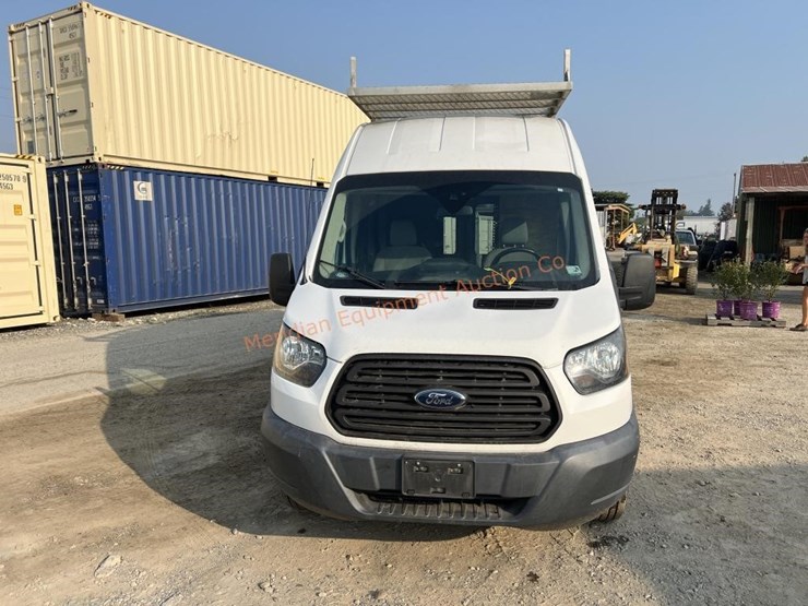 2016-ford-transit-image-8
