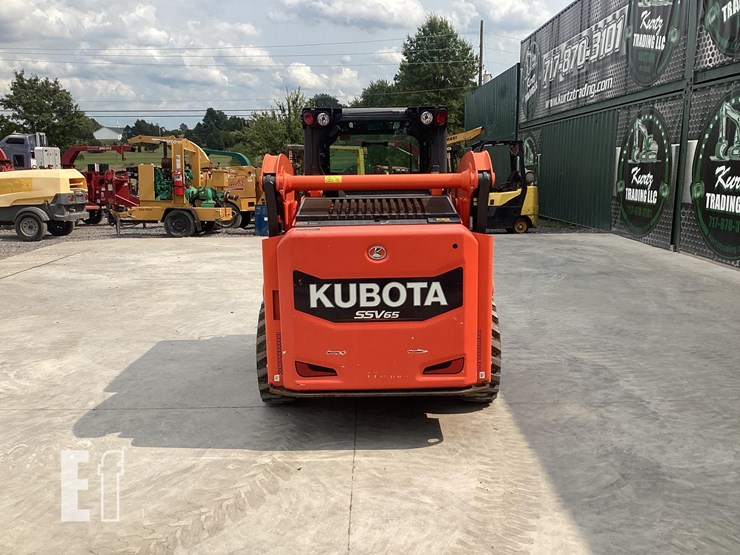 2018-kubota-ssv65-image-4