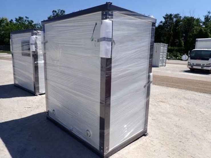 unused-bastone-portable-restroom-image-5