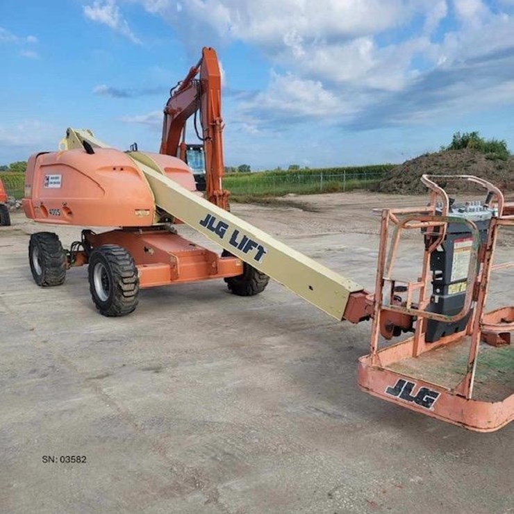 JLG 400S