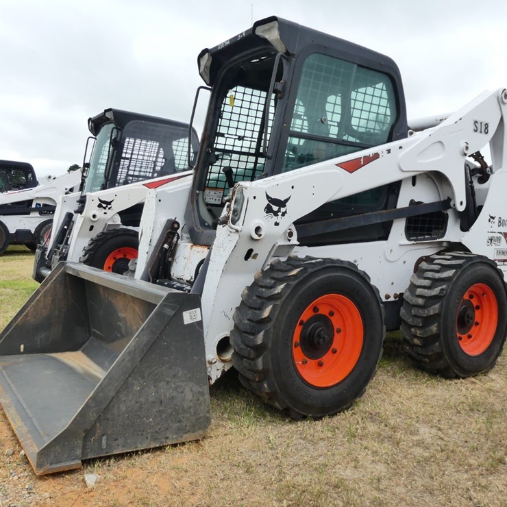 2021 BOBCAT S740