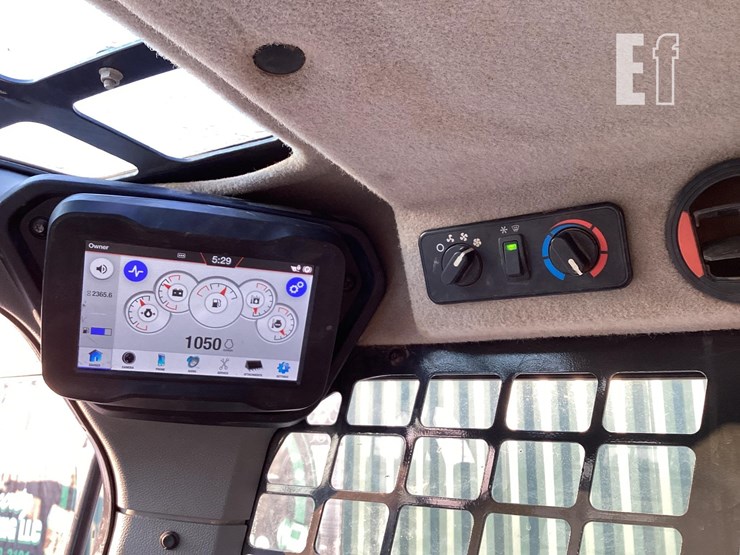 2022-bobcat-t66-image-28