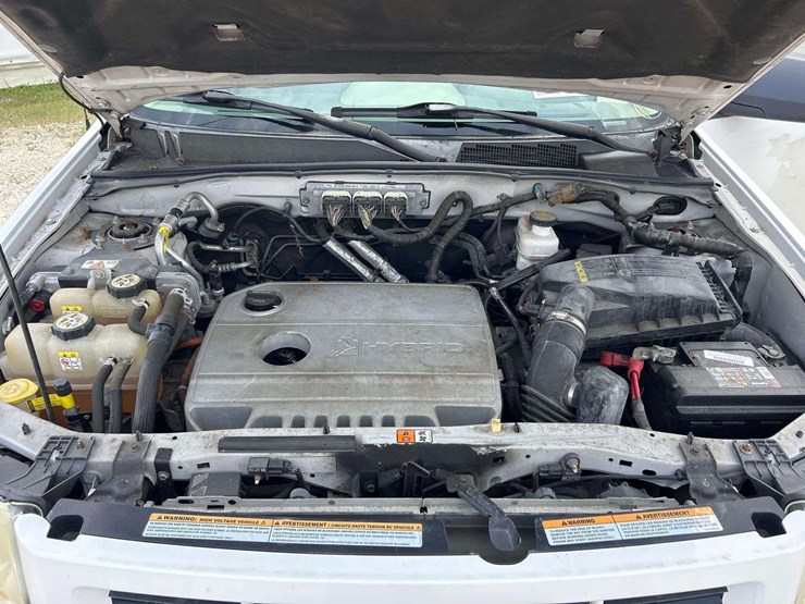 2010-ford-escape-hybrid-image-7