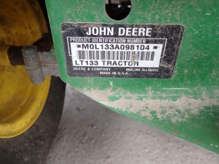 john-deere-lt133-image-14