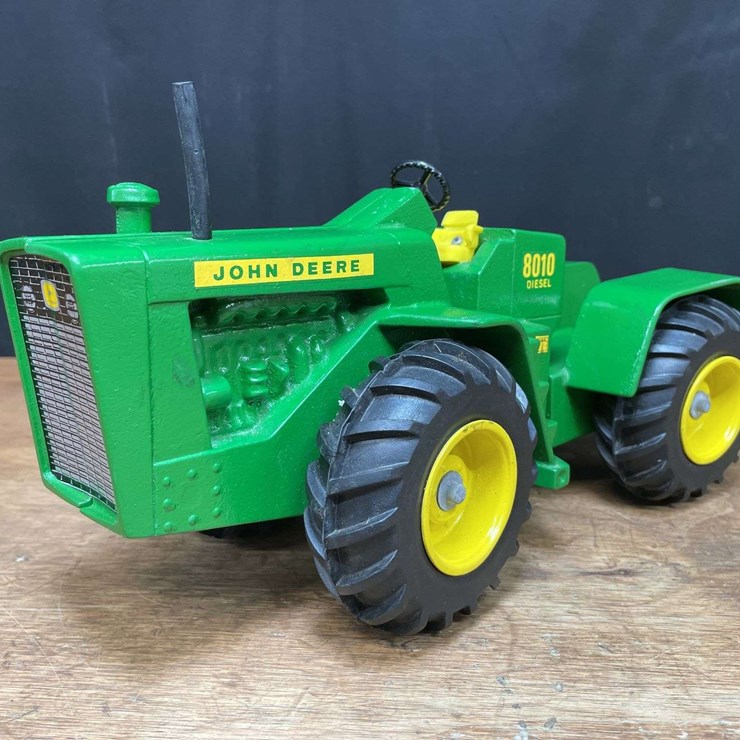 JOHN DEERE 16
