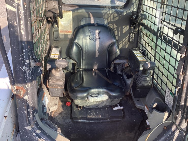 2015-bobcat-t590-image-19