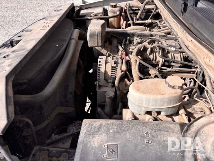 2012-chevrolet-3500-image-49