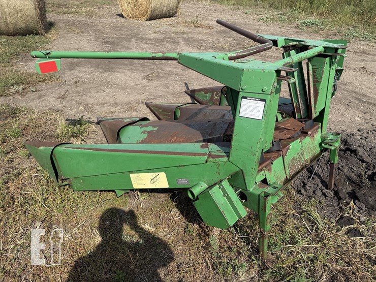 john-deere-3970-image-35