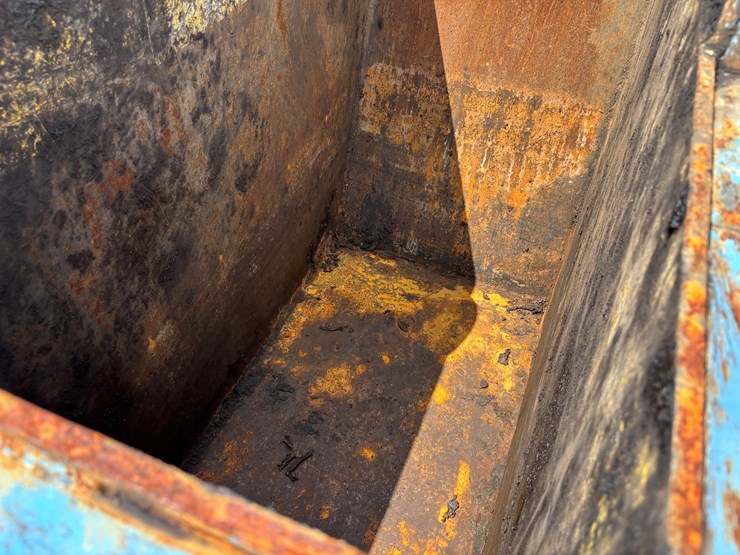 #3460-•-10-ton-dump-hopper-image-4