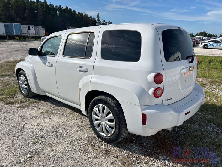 2010-chevrolet-hhr-image-4