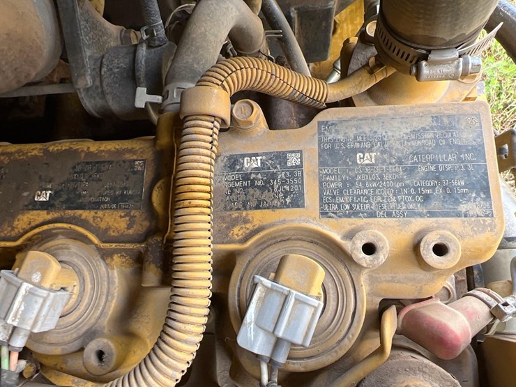 caterpillar-262d-image-6