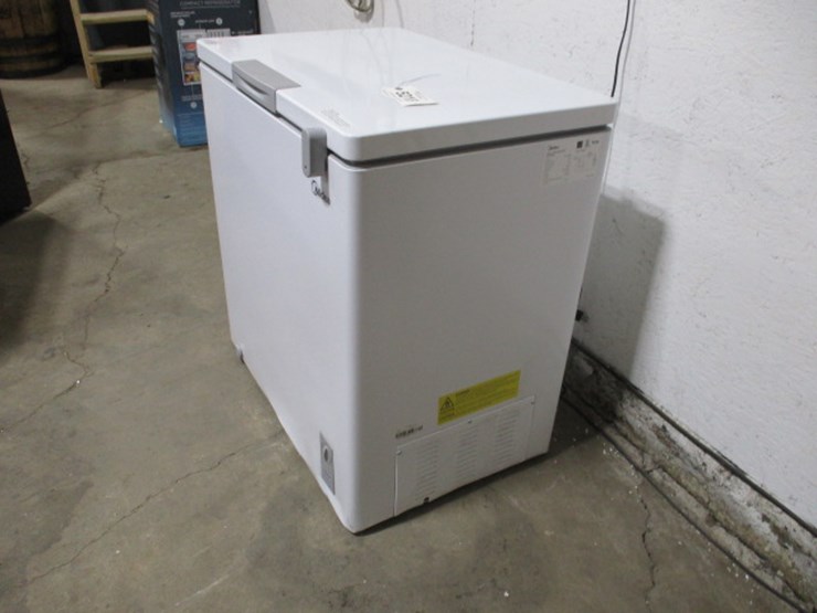 #5218-•-midea-deep-freezer-7.0-cu-ft-image-4