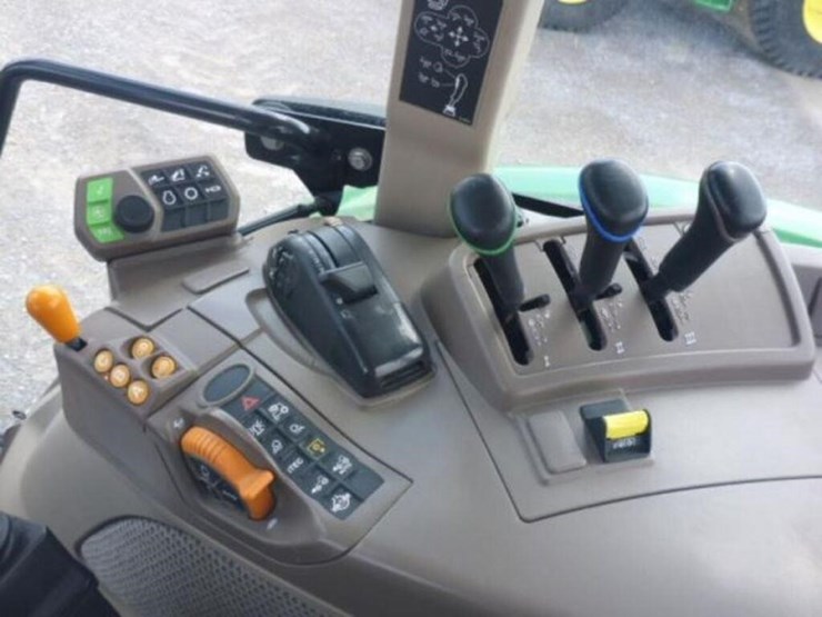 2019-john-deere-5090r-image-13