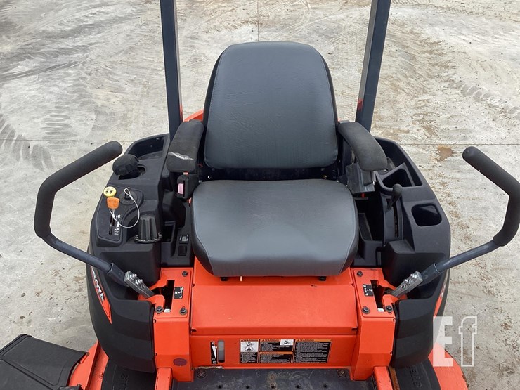 2018-kubota-z122e-image-13